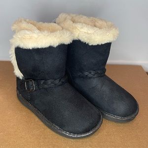 Black boots with beige fur & glitter trim